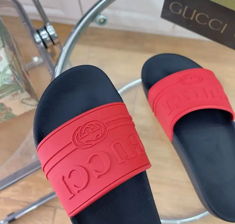 hype Gucci Slippers