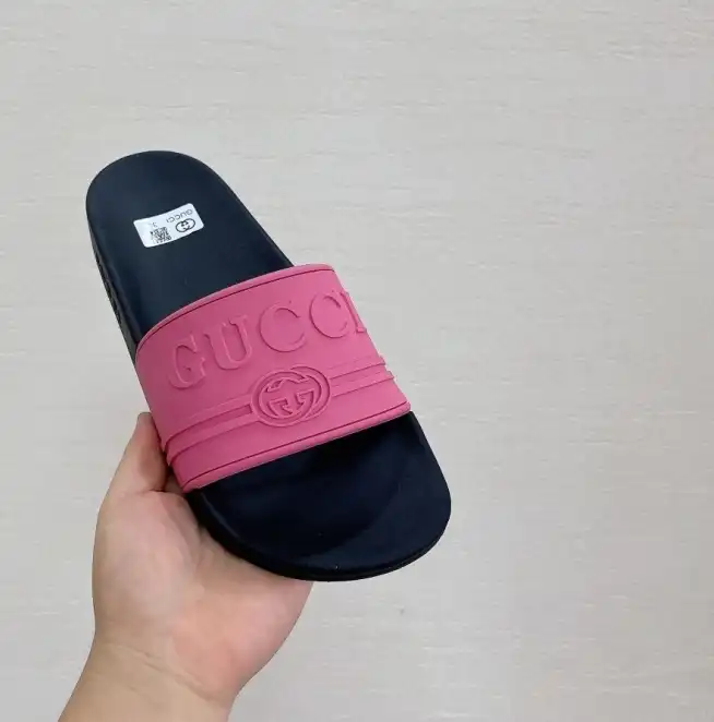 hype Gucci Slippers