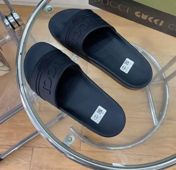 hype Gucci Slippers