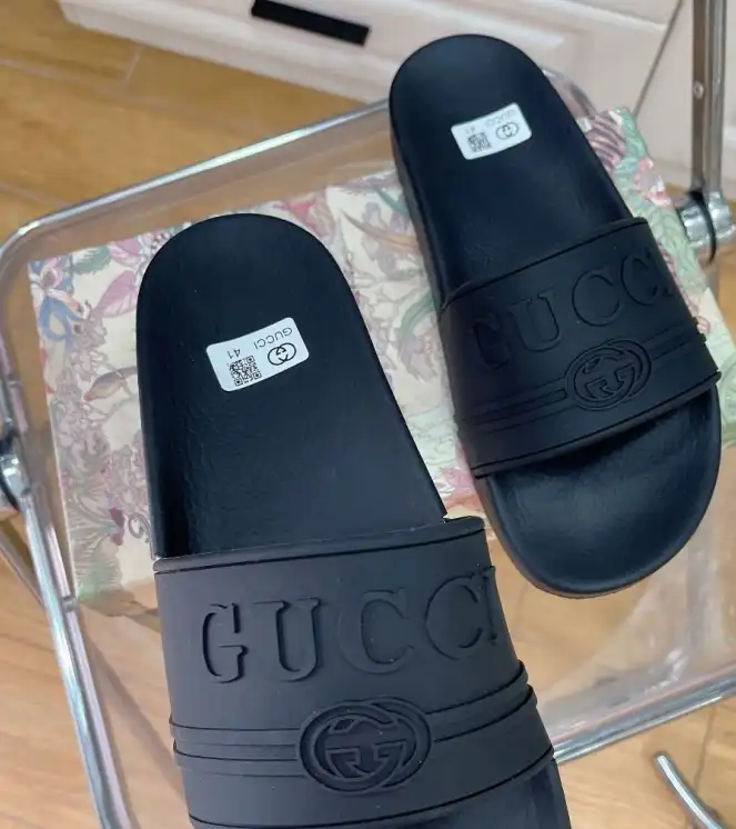 hype Gucci Slippers