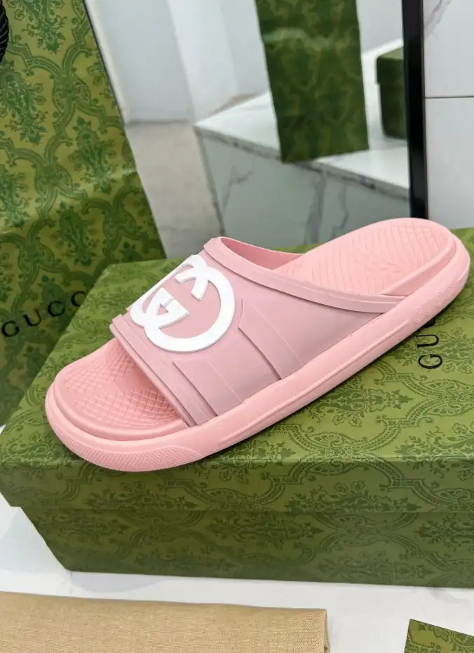 hype Gucci Slippers