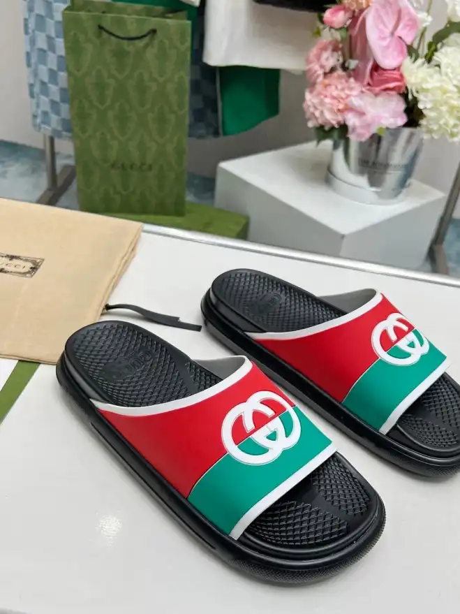 hype Gucci Slippers