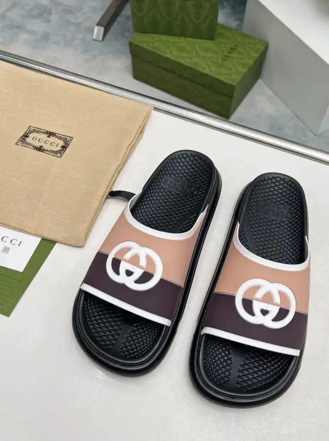 hype Gucci Slippers