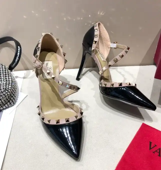 hype Valentino High Heels