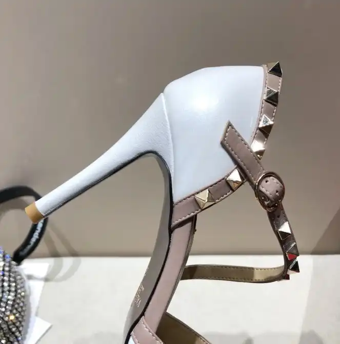 hype Valentino High Heels