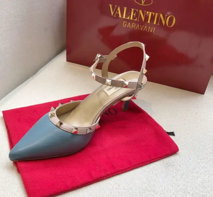 hype Valentino High Heels