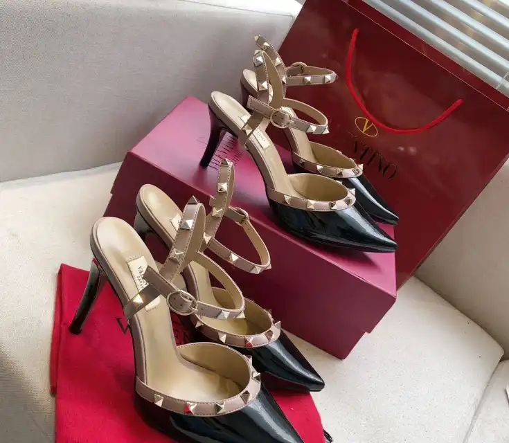 hype Valentino High Heels