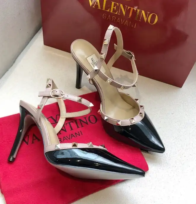 hype Valentino High Heels