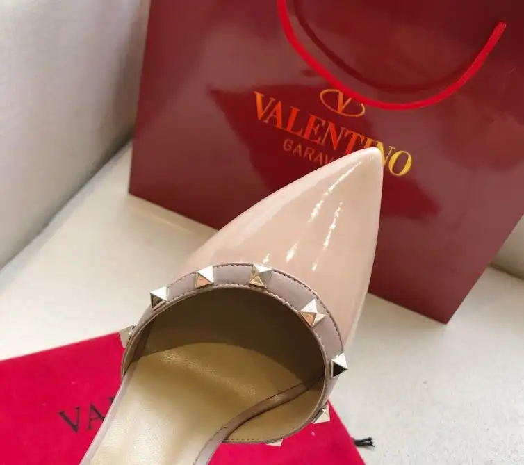 hype Valentino High Heels