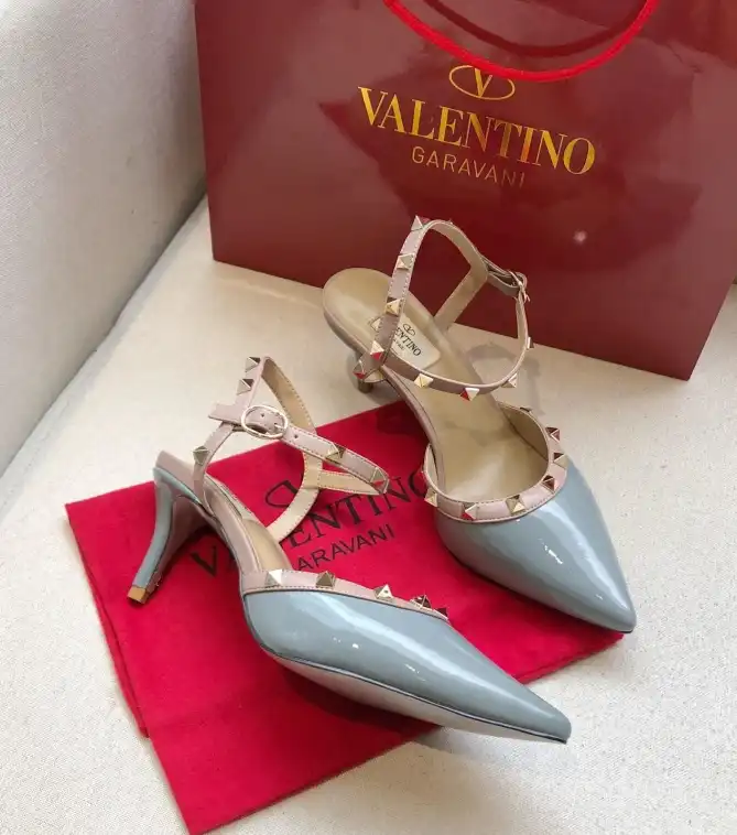 hype Valentino High Heels