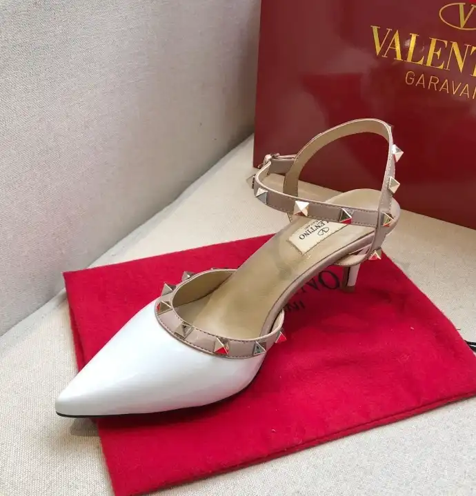 hype Valentino High Heels