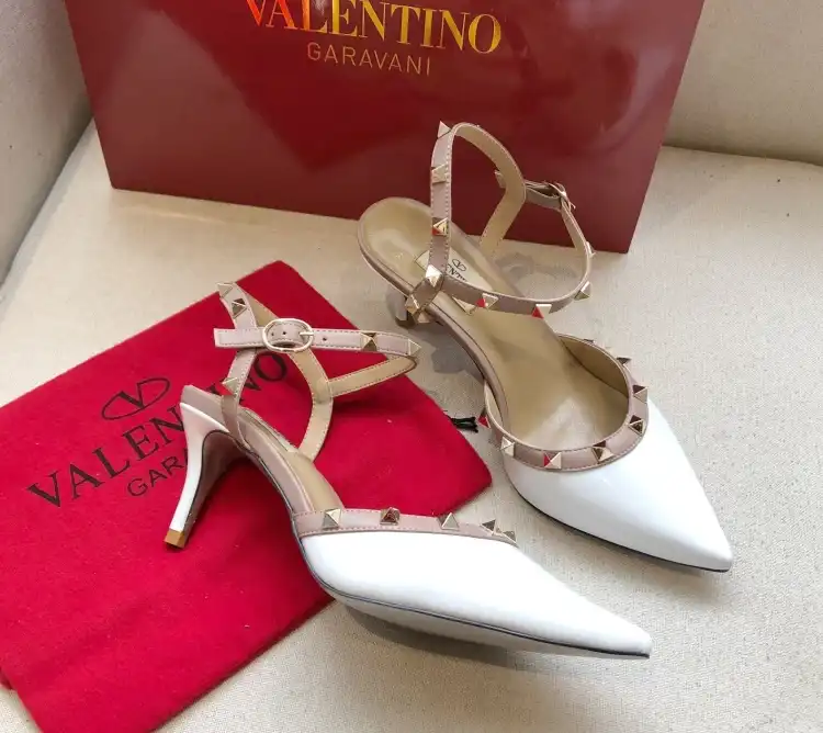 hype Valentino High Heels