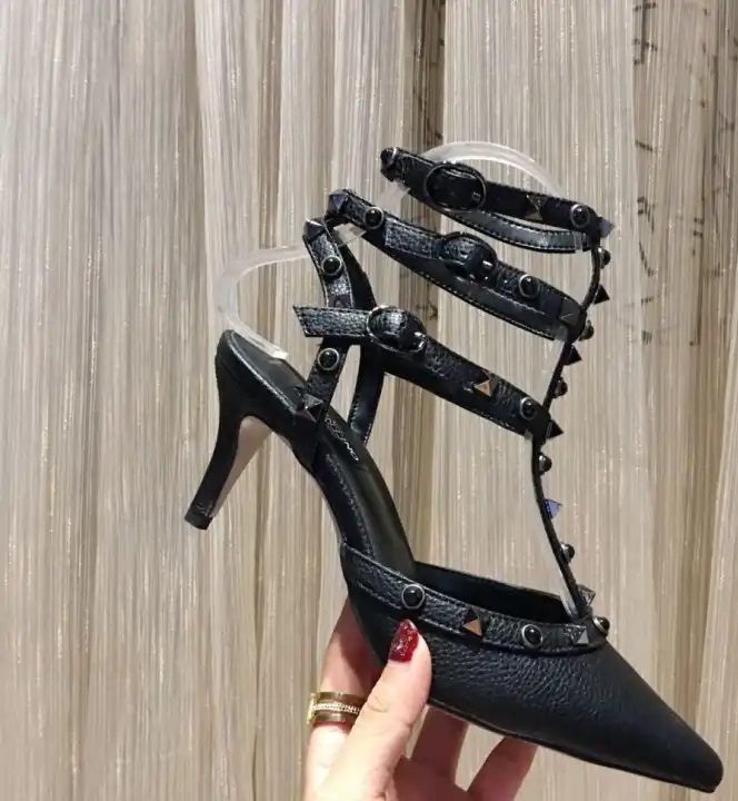 hype Valentino High Heels