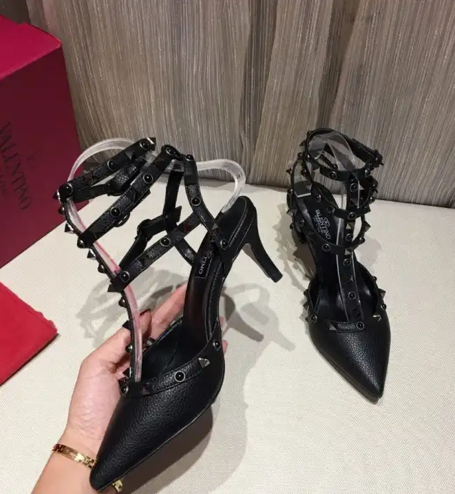 hype Valentino High Heels