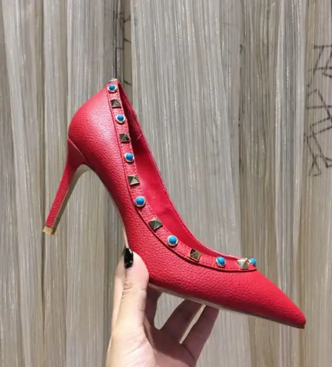 hype Valentino High Heels