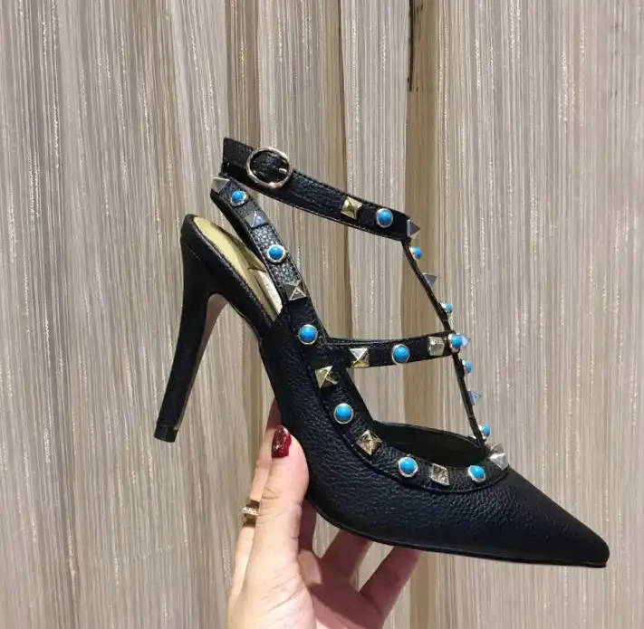 hype Valentino High Heels