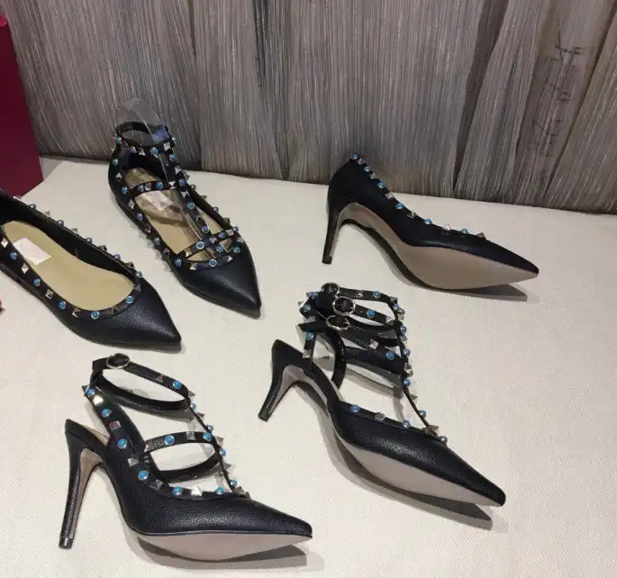 hype Valentino High Heels