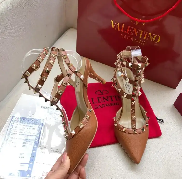 hype Valentino High Heels