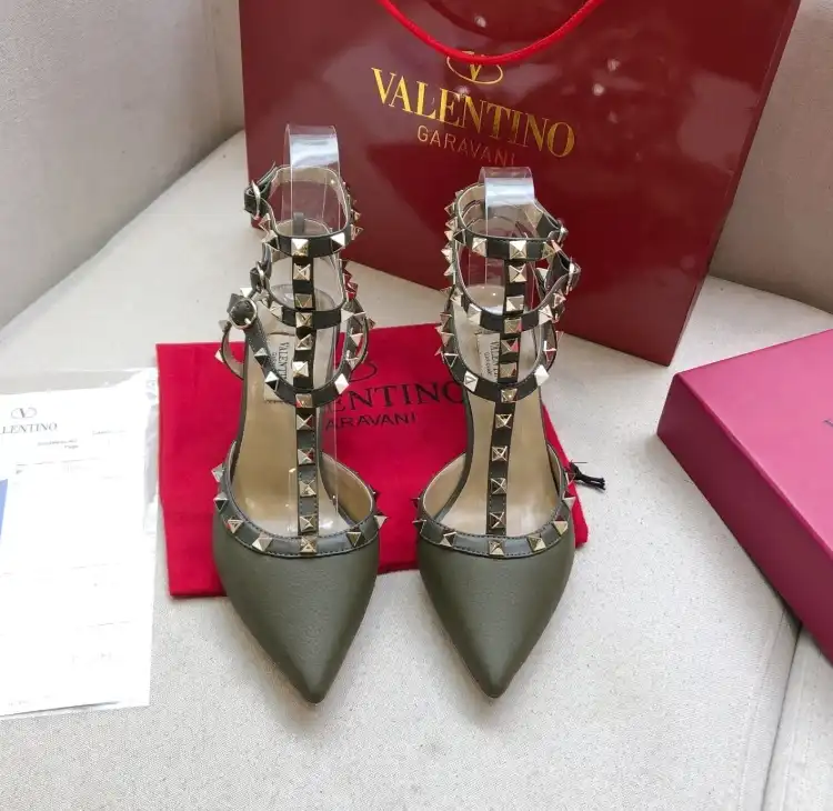 hype Valentino High Heels