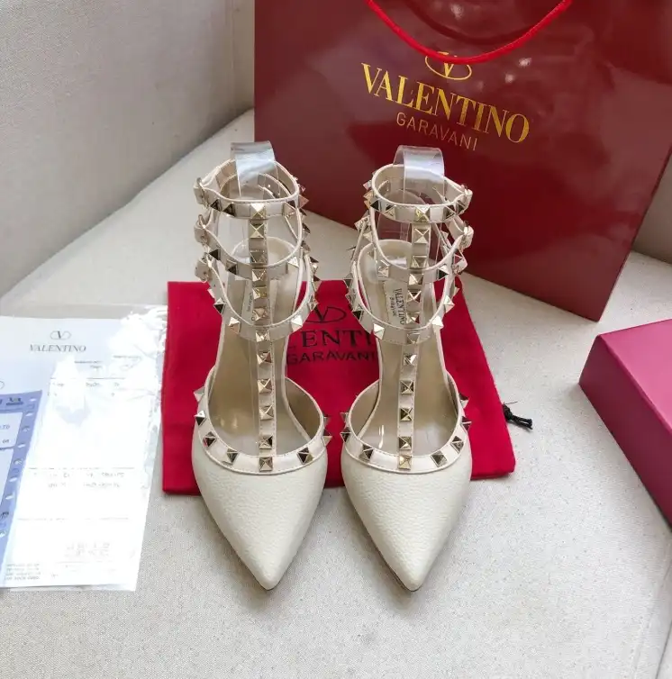 hype Valentino High Heels