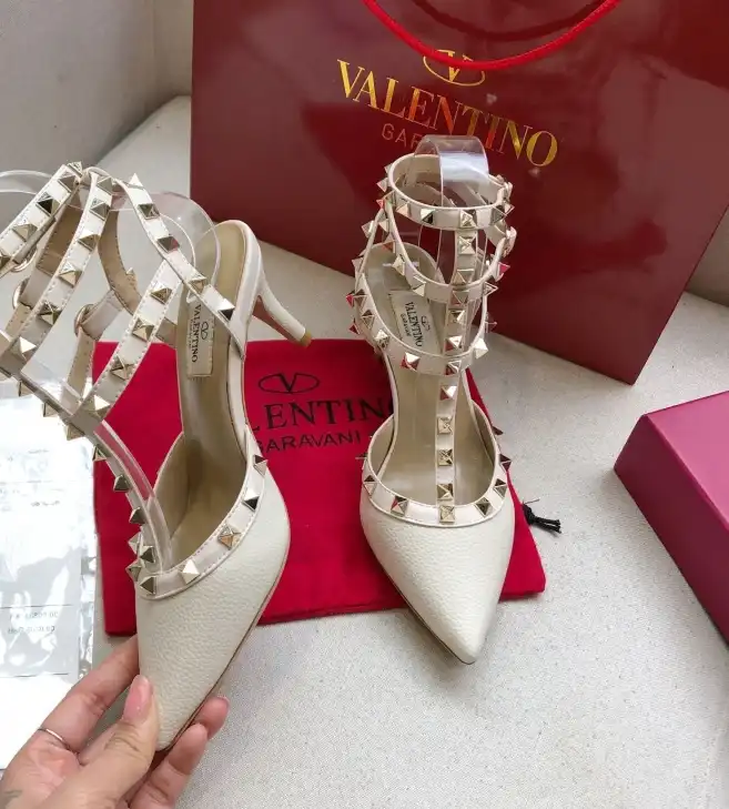 hype Valentino High Heels