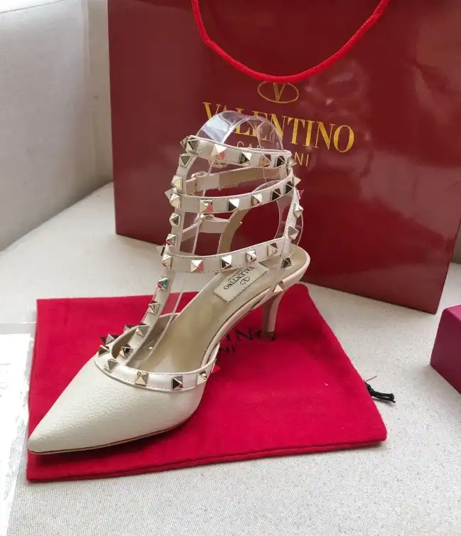 hype Valentino High Heels