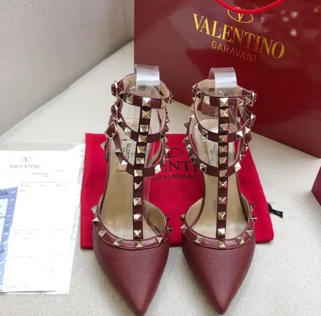 hype Valentino High Heels