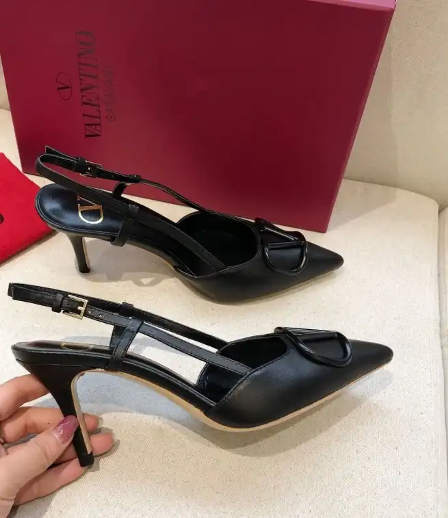 hype Valentino High Heels