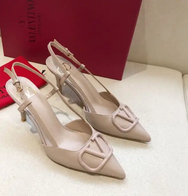 hype Valentino High Heels