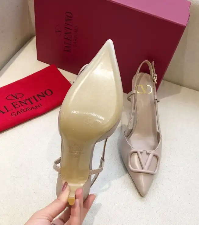 hype Valentino High Heels