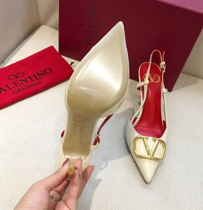 hype Valentino High Heels