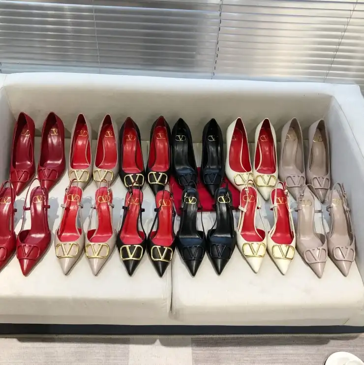 hype Valentino High Heels