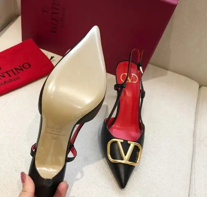 hype Valentino High Heels