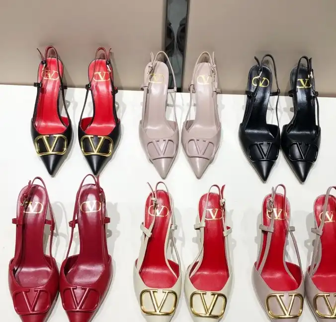 hype Valentino High Heels