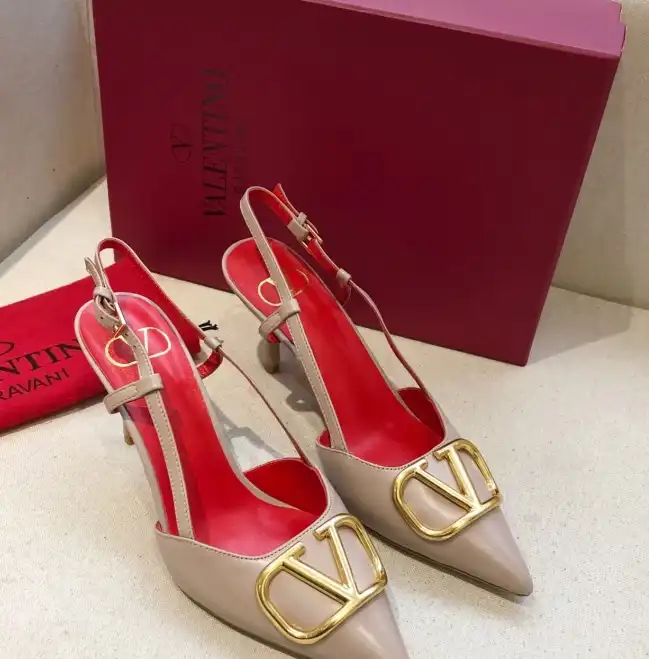 hype Valentino High Heels