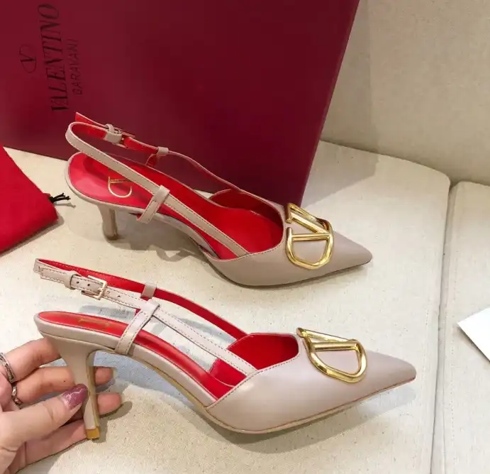 hype Valentino High Heels