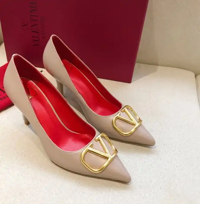 hype Valentino High Heels