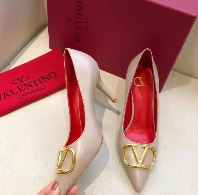 hype Valentino High Heels