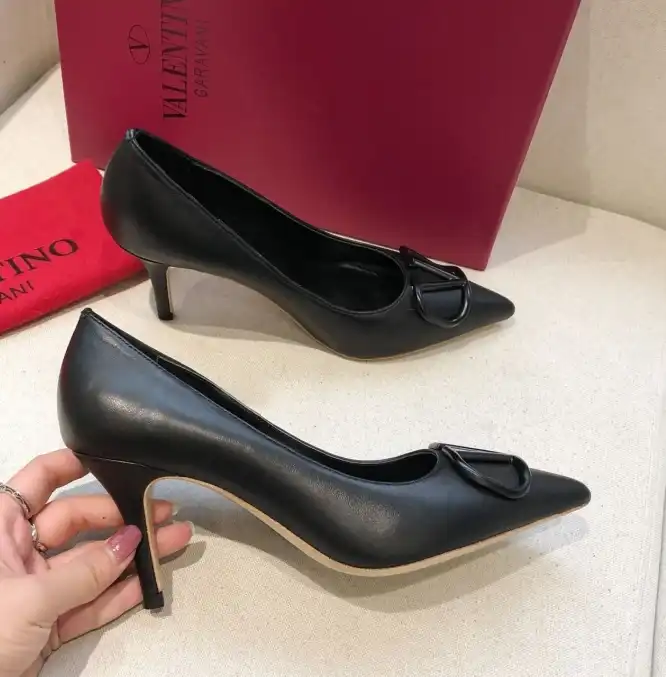 hype Valentino High Heels