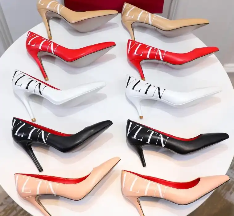 hype Valentino High Heels