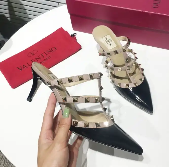 hype Valentino High Heels