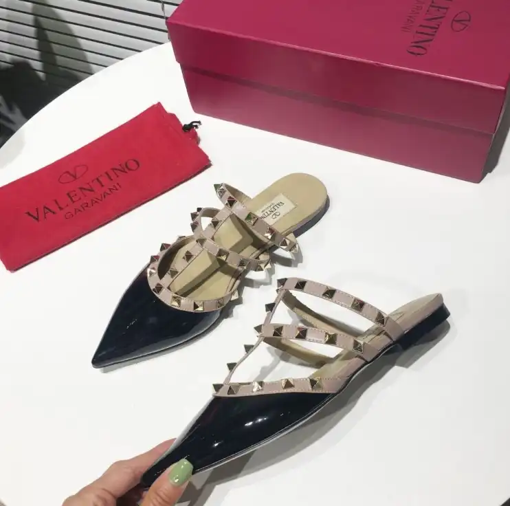 hype Valentino High Heels