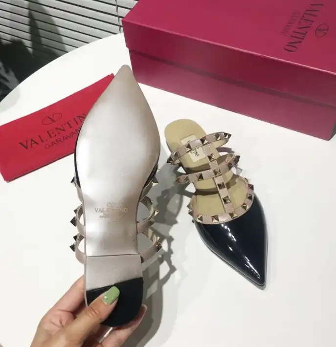 hype Valentino High Heels