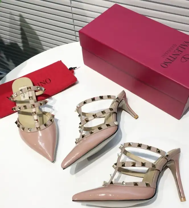 hype Valentino High Heels