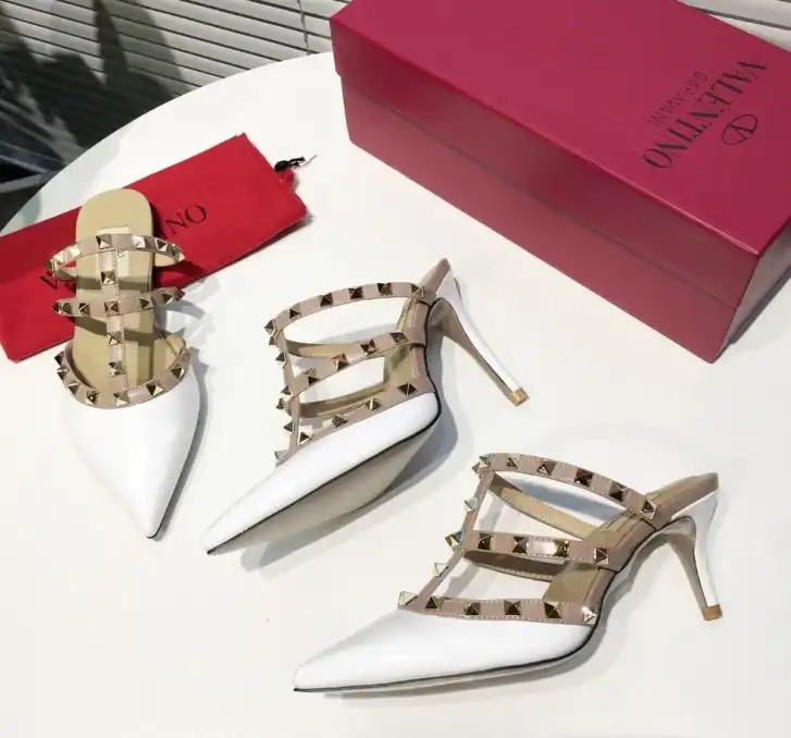 hype Valentino High Heels