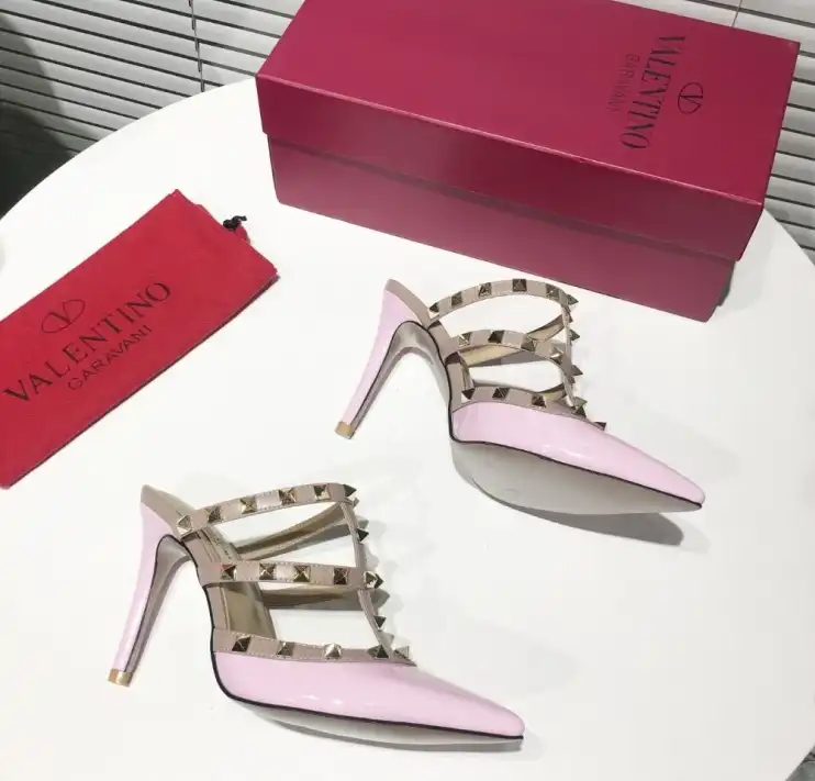 hype Valentino High Heels