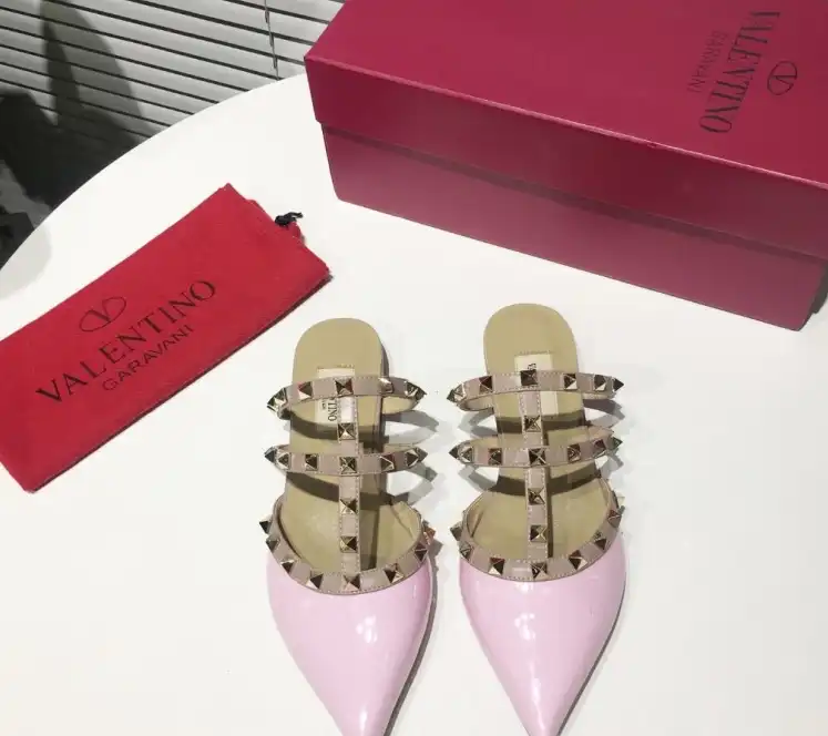 hype Valentino High Heels