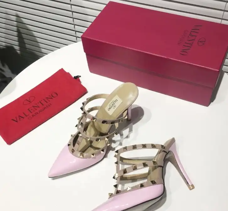 hype Valentino High Heels