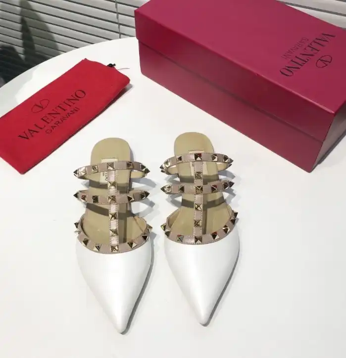 hype Valentino High Heels