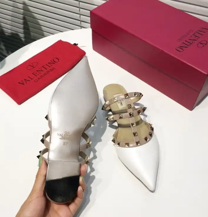 hype Valentino High Heels